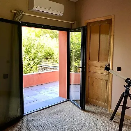 B&B La Bartassade - Superbe D'hotes Moderne Et Independante Monoblet